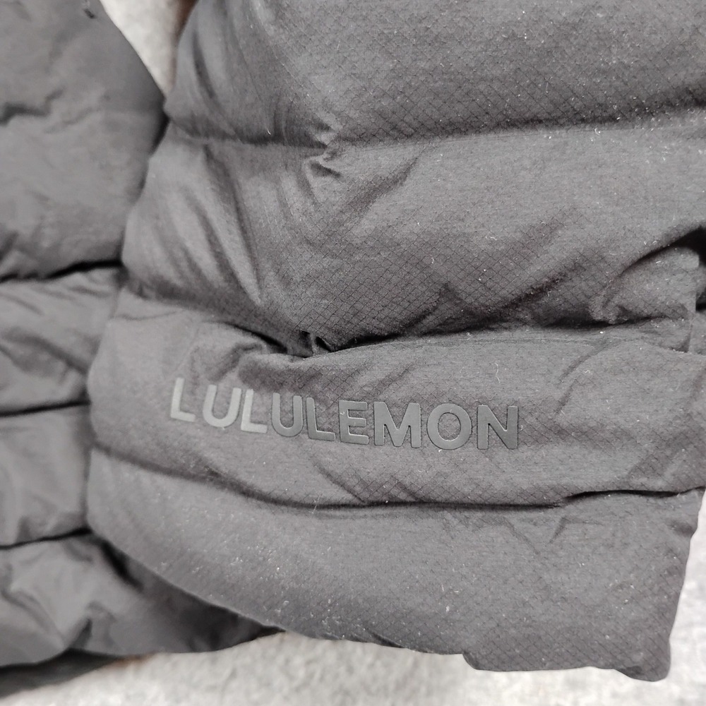 Lululemon Pack It Down Jacket Women's Size 10 Hooded Puffer Black Goose Down - Picture 4 of 10